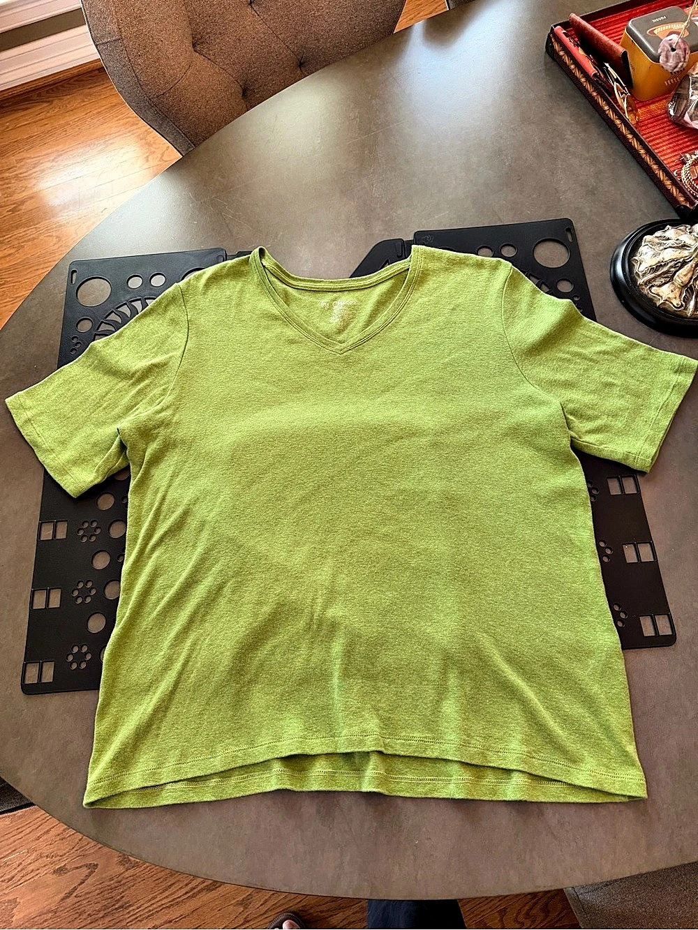 Chico’s 2-Piece Greens V-Neck Cotton T-Shirt Bundle Size XL - Picture 2 of 12